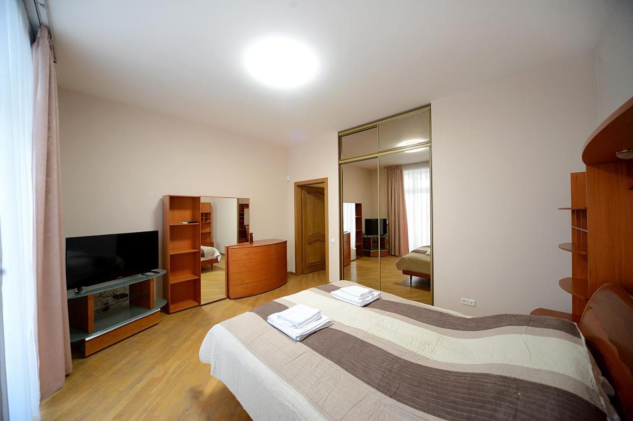 Artol Sophia Apartment Киев Экстерьер фото